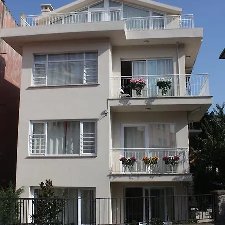Ortakoy Bosphorus اسطنبول